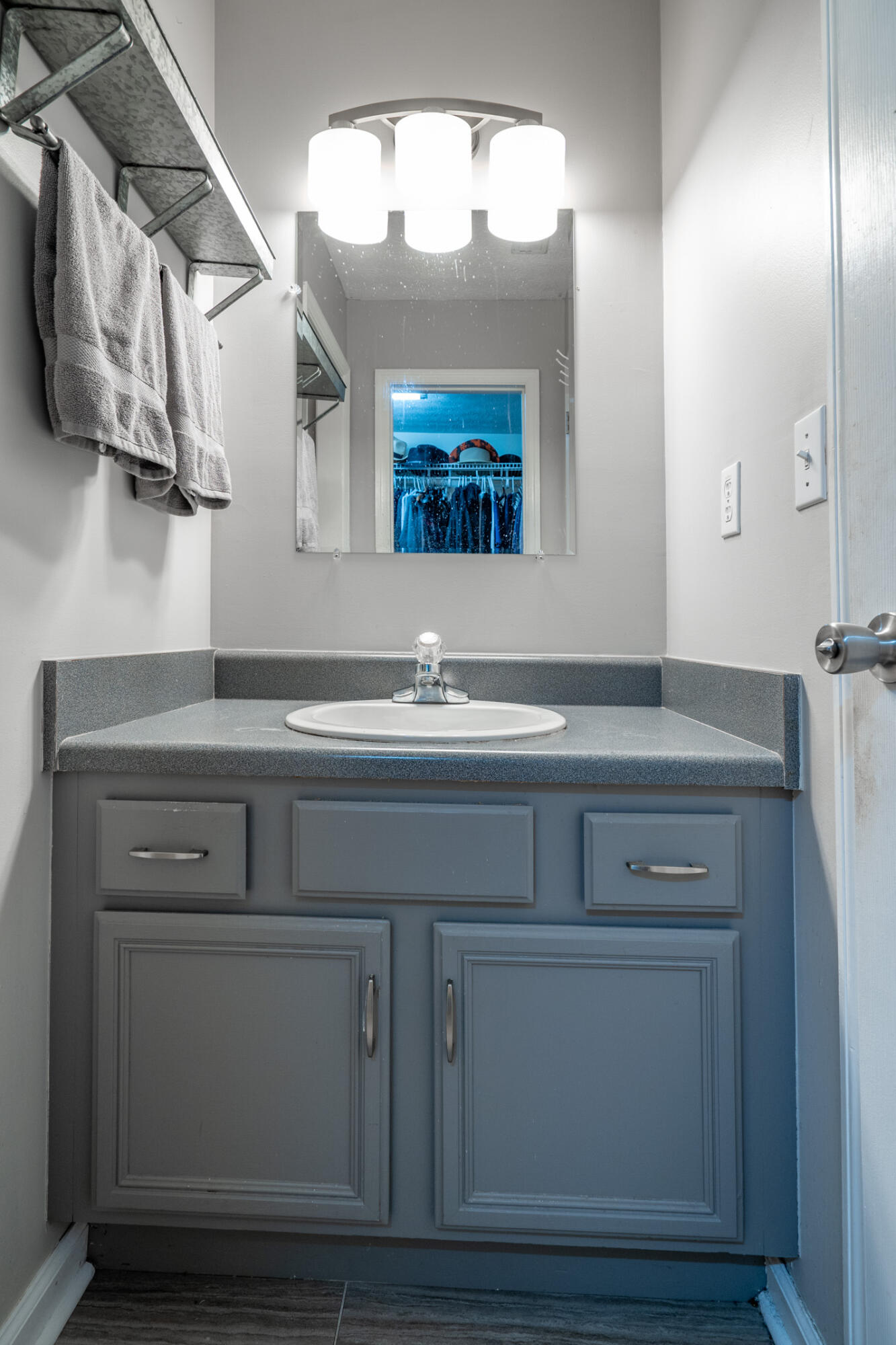 6305 Levi Road Hixson, TN 37343 - Photo 26 of 37 6305 Levi main bath 2