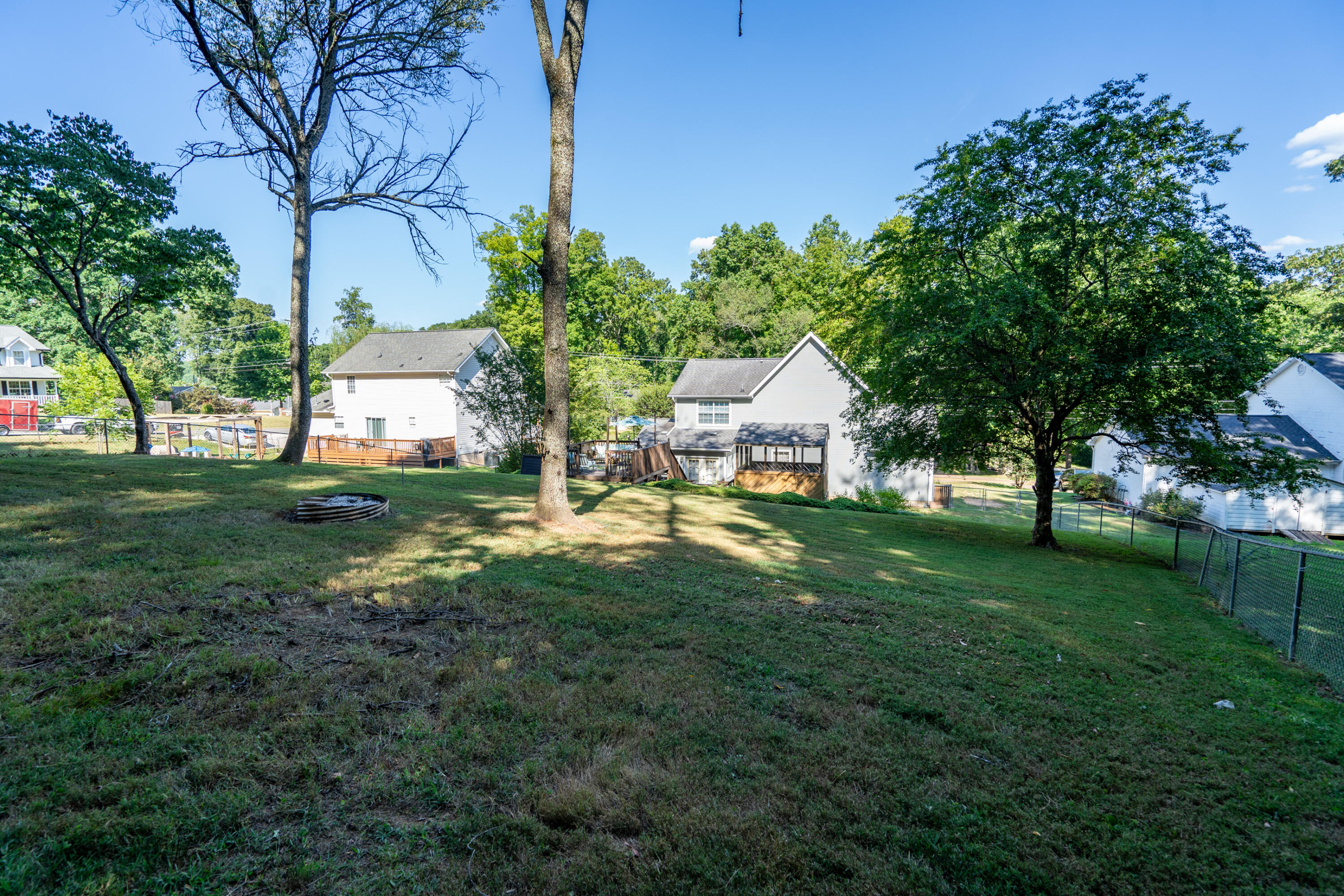6305 Levi Road Hixson, TN 37343 - Photo 35 of 37 6305 Levi backyard 1