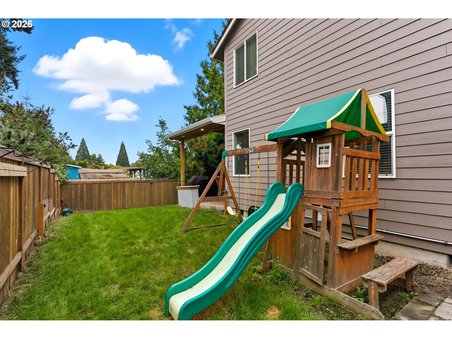 476 Southwest 15th Avenue Canby, OR 97013 - Photo 41 of 41 a view of a house with backyard