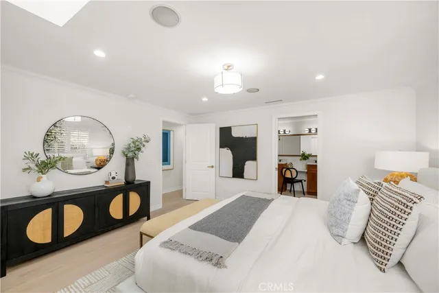 $2,395,000 | 370 East 19th Street, Costa Mesa, CA 92627