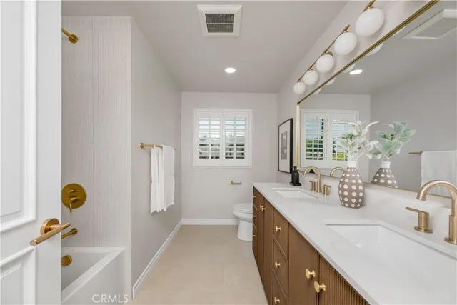 $2,395,000 | 370 East 19th Street, Costa Mesa, CA 92627