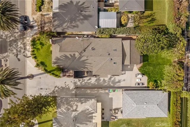 $2,395,000 | 370 East 19th Street, Costa Mesa, CA 92627