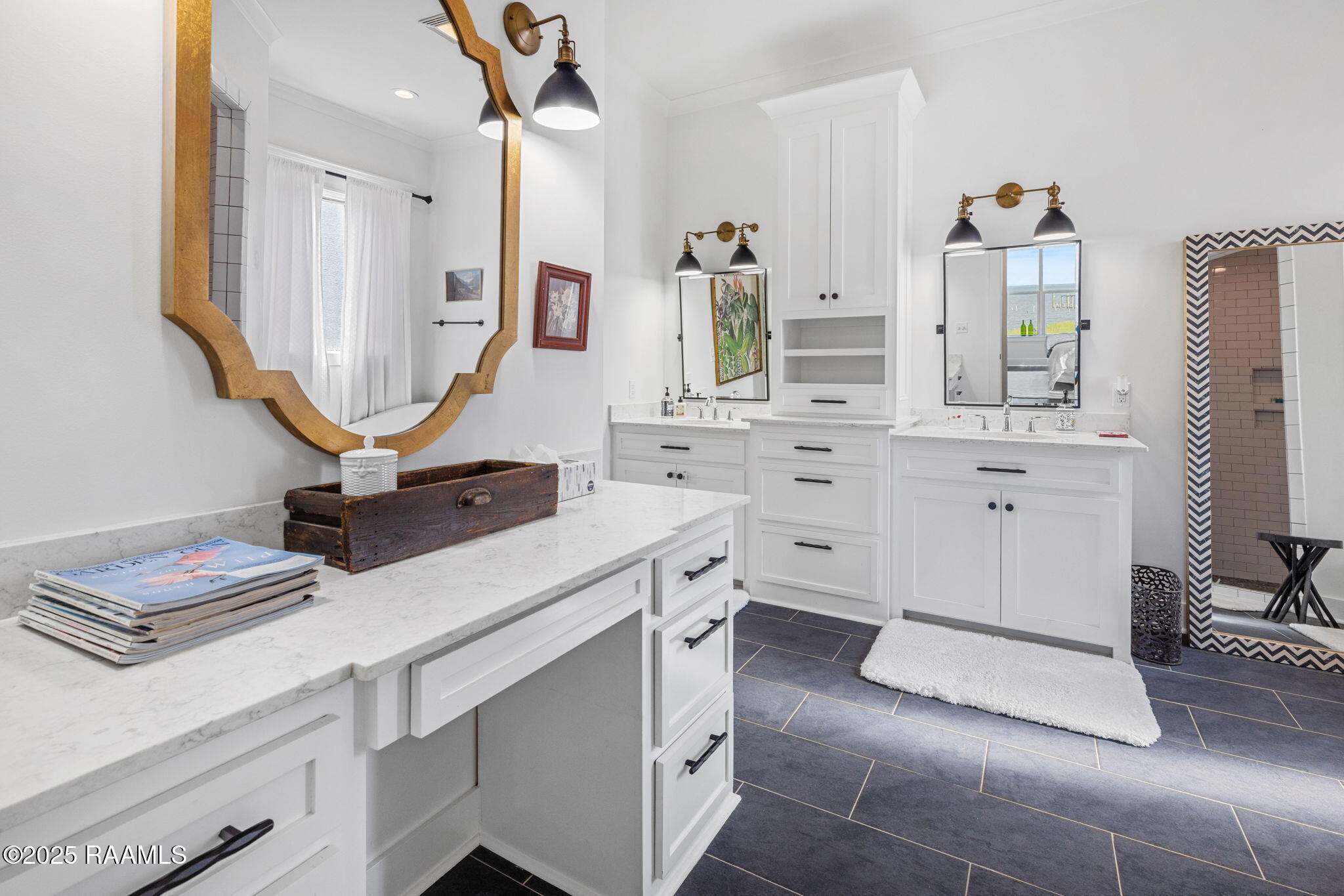 3777 Lake Breeze Road Lake Charles, LA 70605 - Photo 11 of 21 11-Primary Bath