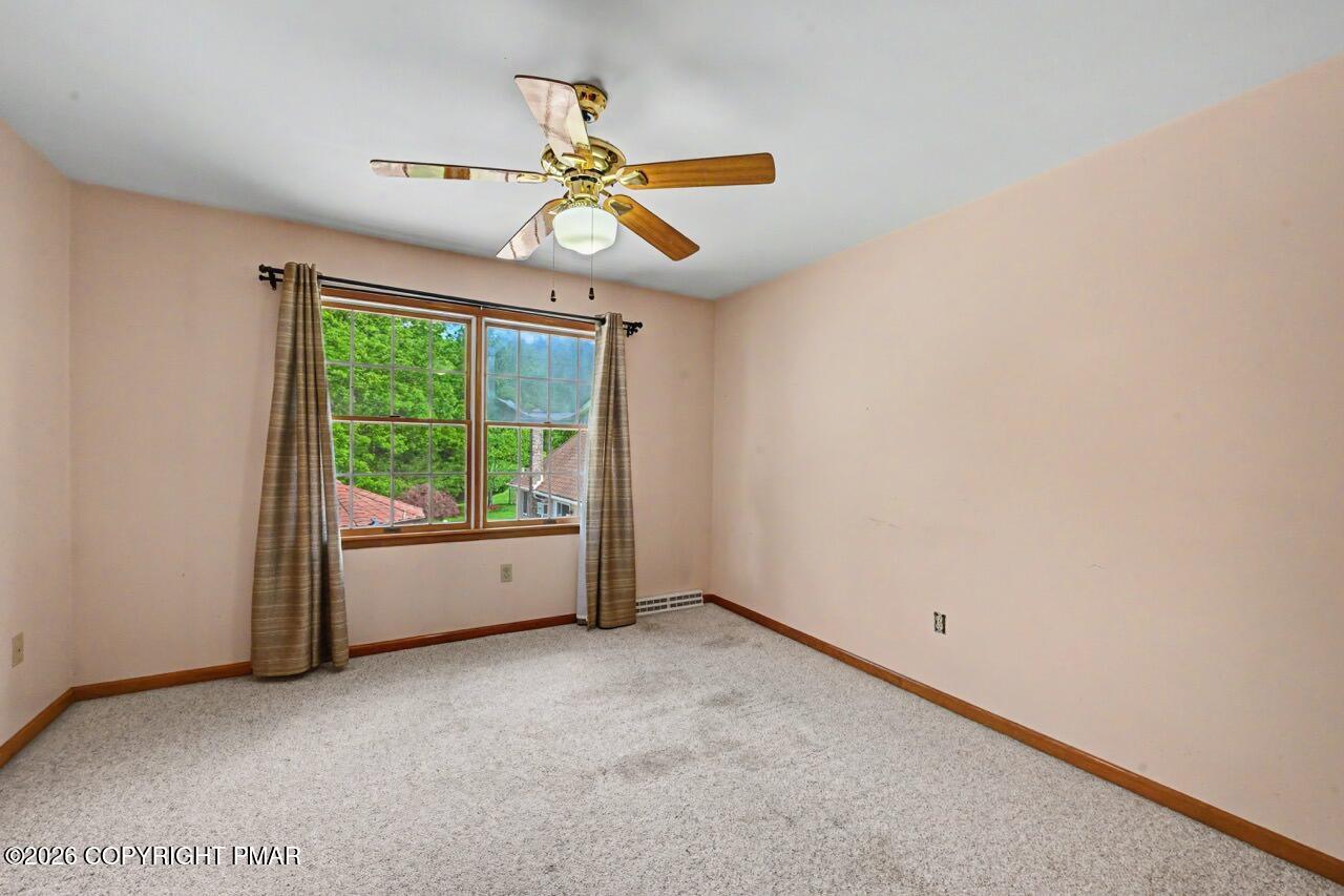 2134 Fox Run Road Stroudsburg, PA 18360 - Photo 56 of 110 2134 Fox Run photo 56