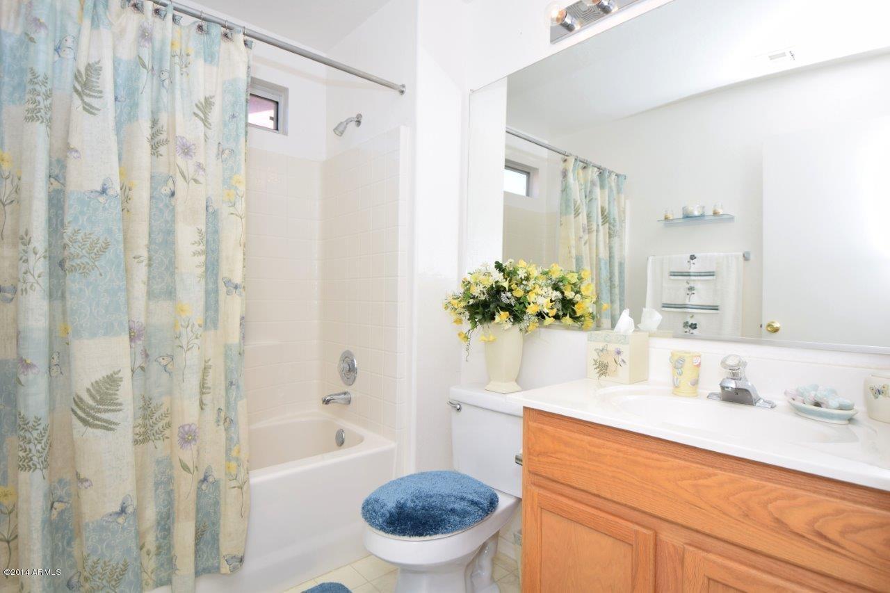 10843 East Cholla Road Mesa, AZ 85207 - Photo 12 of 20 2nd Bath