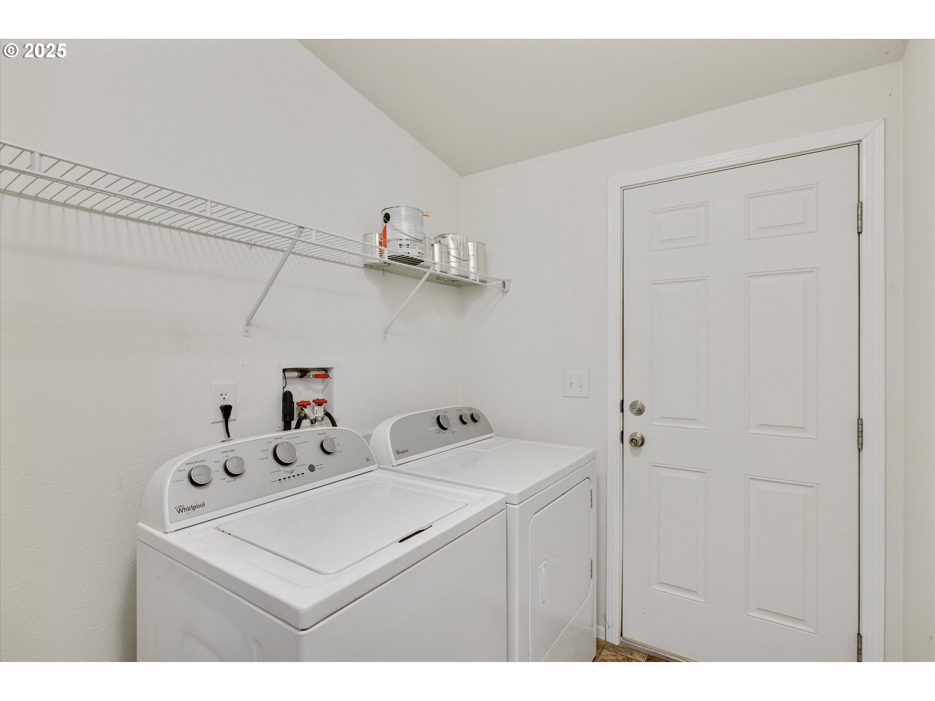 21100 Northeast Sandy Boulevard, Unit 39 Fairview, OR 97024 - Photo 20 of 23 a utility room with dryer and washer
