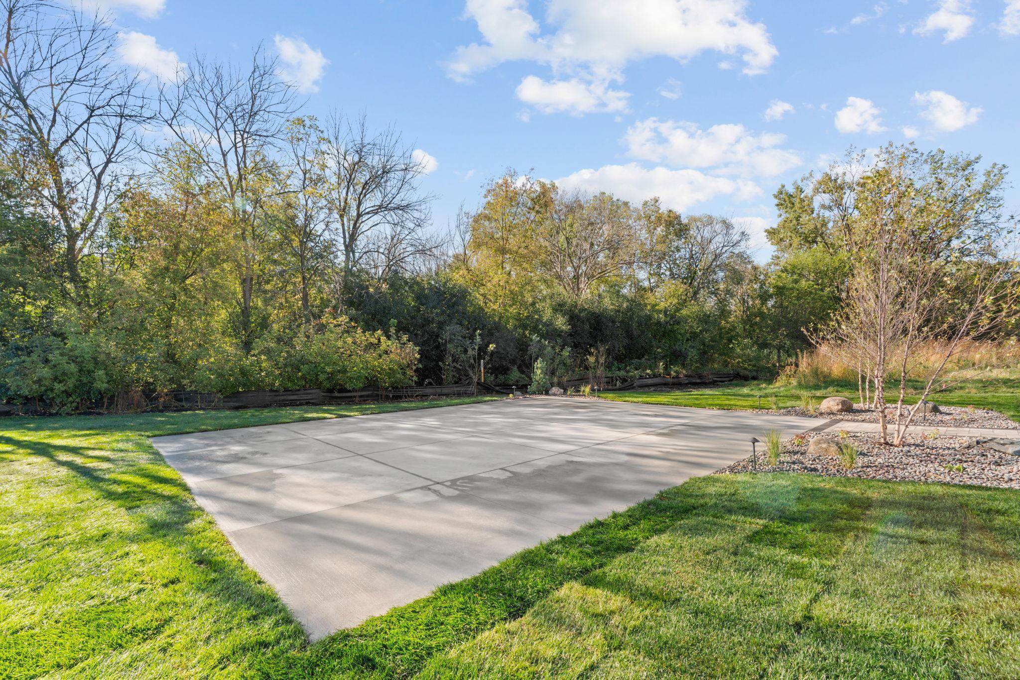 16530 64th Place North Maple Grove, MN 55311 - Photo 6 of 96 Gallery Image 6