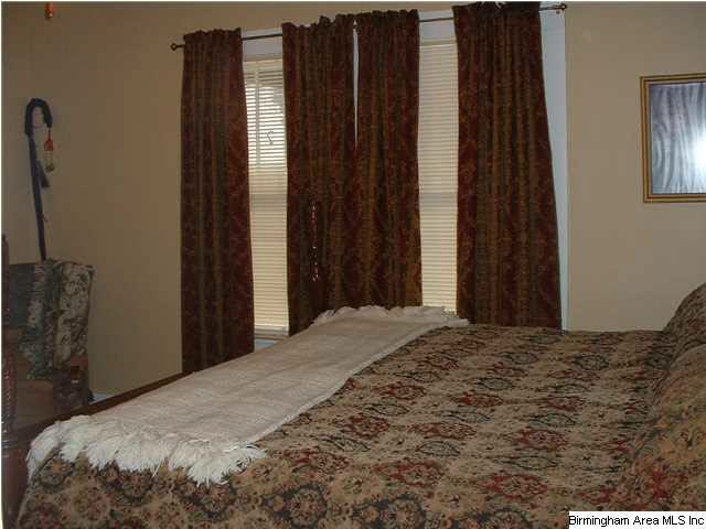 5384 Red Hollow Road Birmingham, AL 35215 - Photo 16 of 18