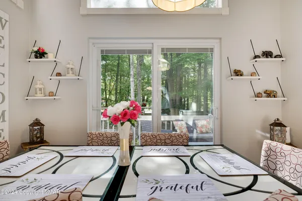 $2,200 | 2933 Melody Lane, Tobyhanna, PA 18466