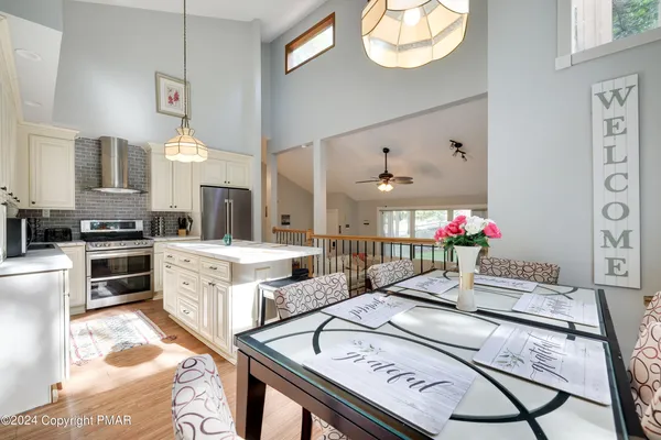 $2,200 | 2933 Melody Lane, Tobyhanna, PA 18466