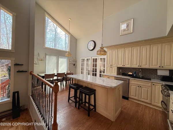 $2,200 | 2933 Melody Lane, Tobyhanna, PA 18466