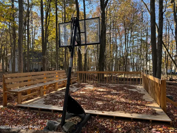 $2,200 | 2933 Melody Lane, Tobyhanna, PA 18466