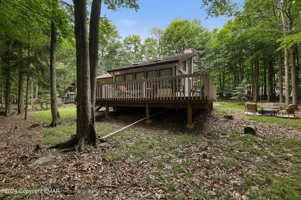 $2,200 | 2933 Melody Lane, Tobyhanna, PA 18466