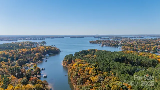 $500,000 | 20559 Harbor View Drive, Cornelius, NC 28031