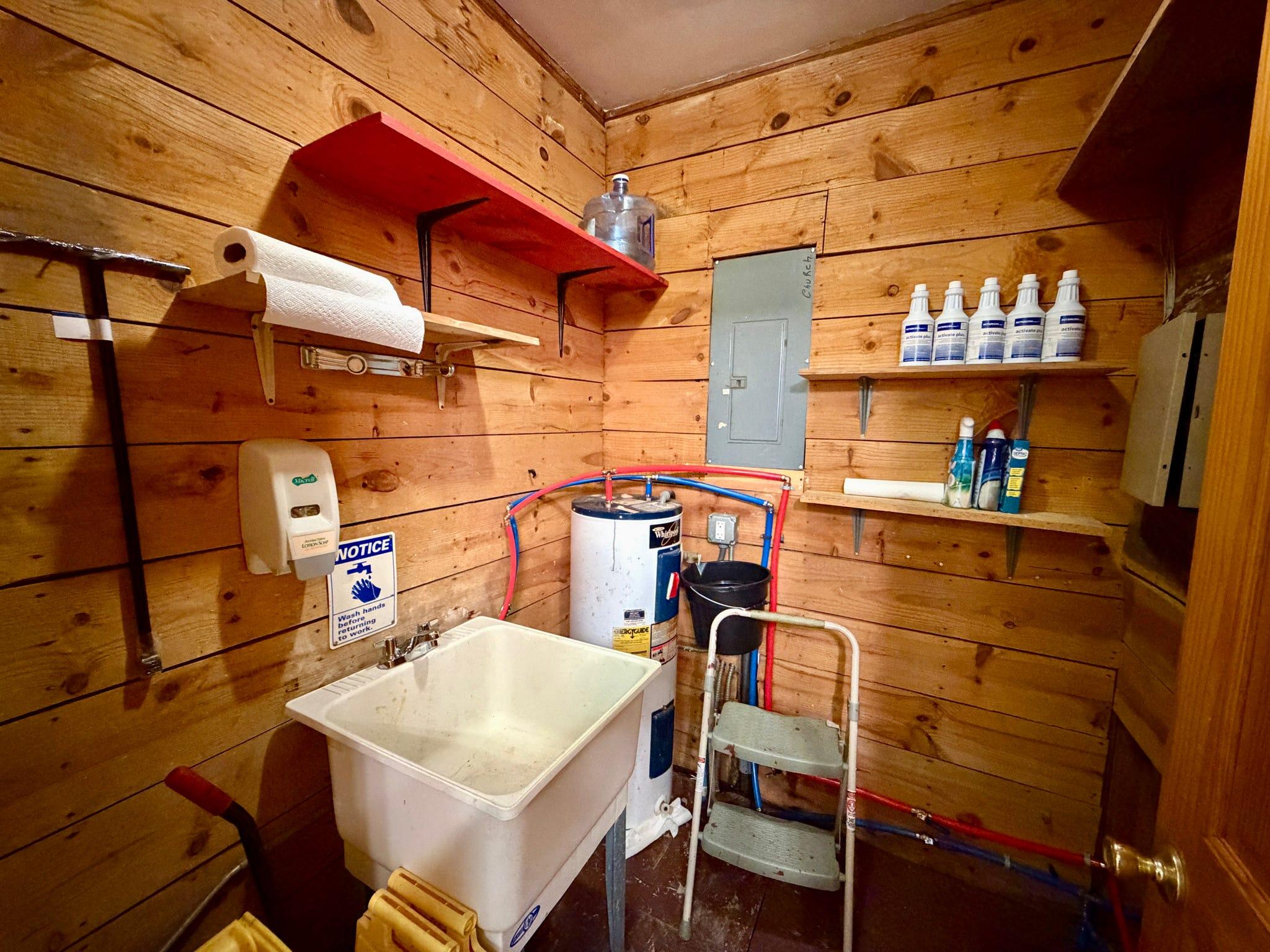 40 Ced Gap Road Louisa, KY 41201 - Photo 20 of 59 Utility Room
