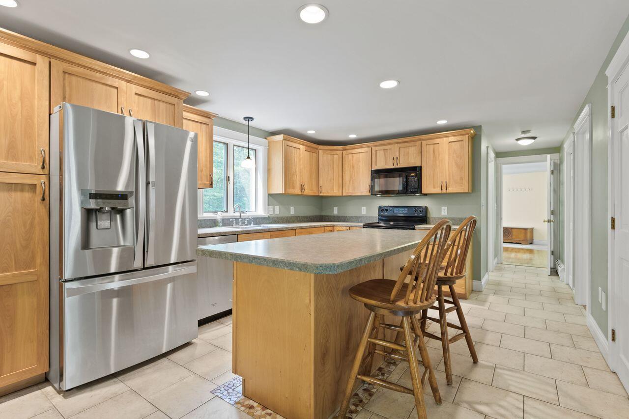 9 Wildridge Road Standish, ME 04084 - Photo 5 of 22 20250804CH-72015