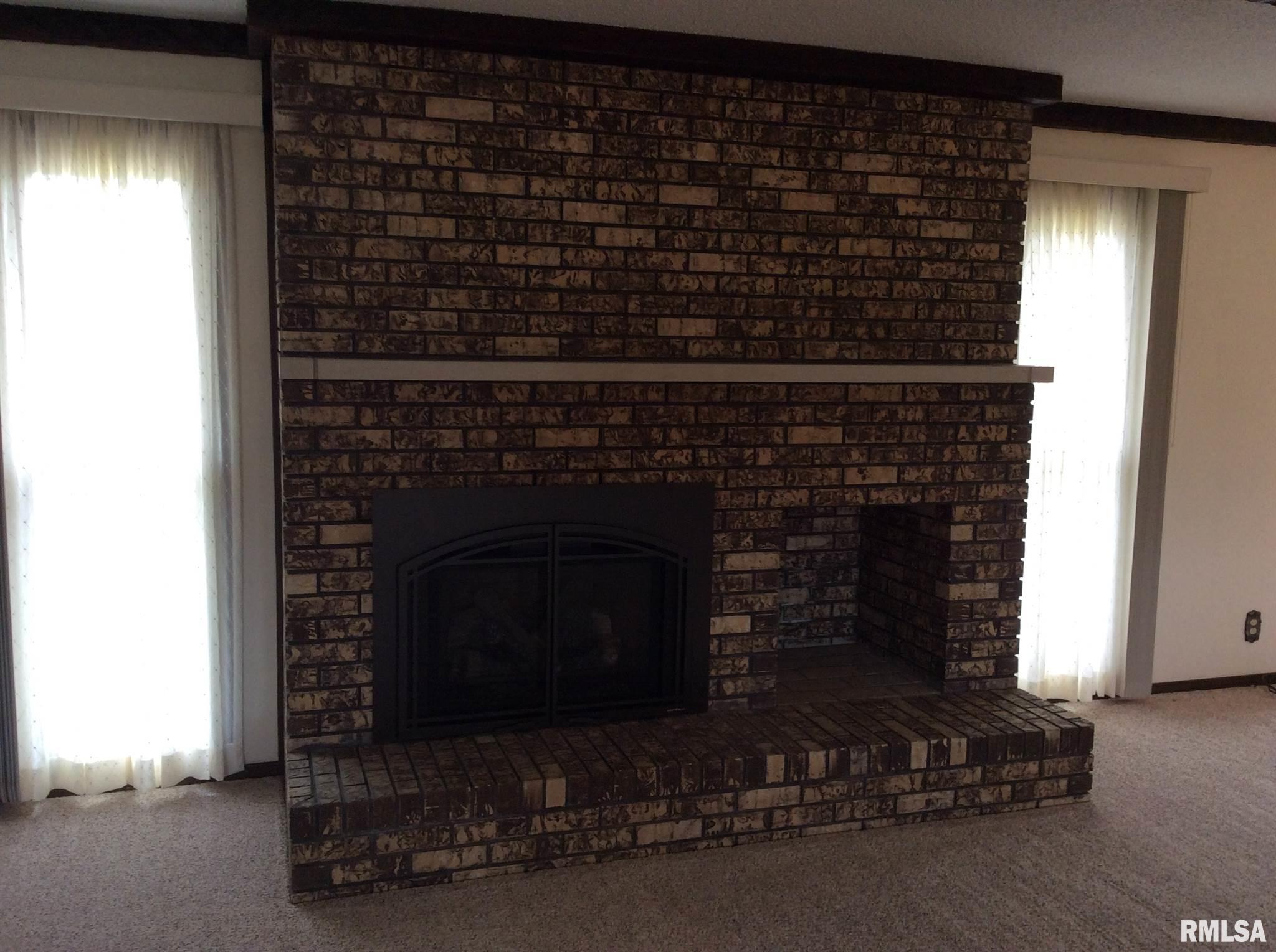 9795 East Redwood Road Mount Vernon, IL 62864 - Photo 5 of 50 Gallery Image 5