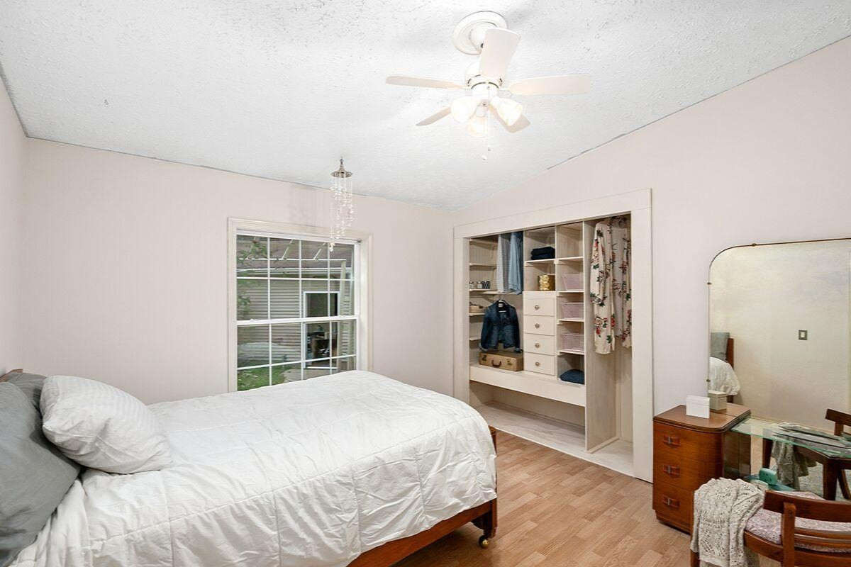 7092 Schmeid Road Lakeview, MI 48850 - Photo 13 of 18 53E5F3E4-F227-434D-86DC-B3992FA69E85