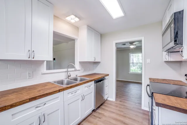 $284,500 | 3323 Old Forge, San Antonio, TX 78230