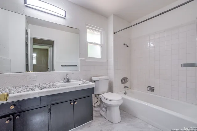 $284,500 | 3323 Old Forge, San Antonio, TX 78230