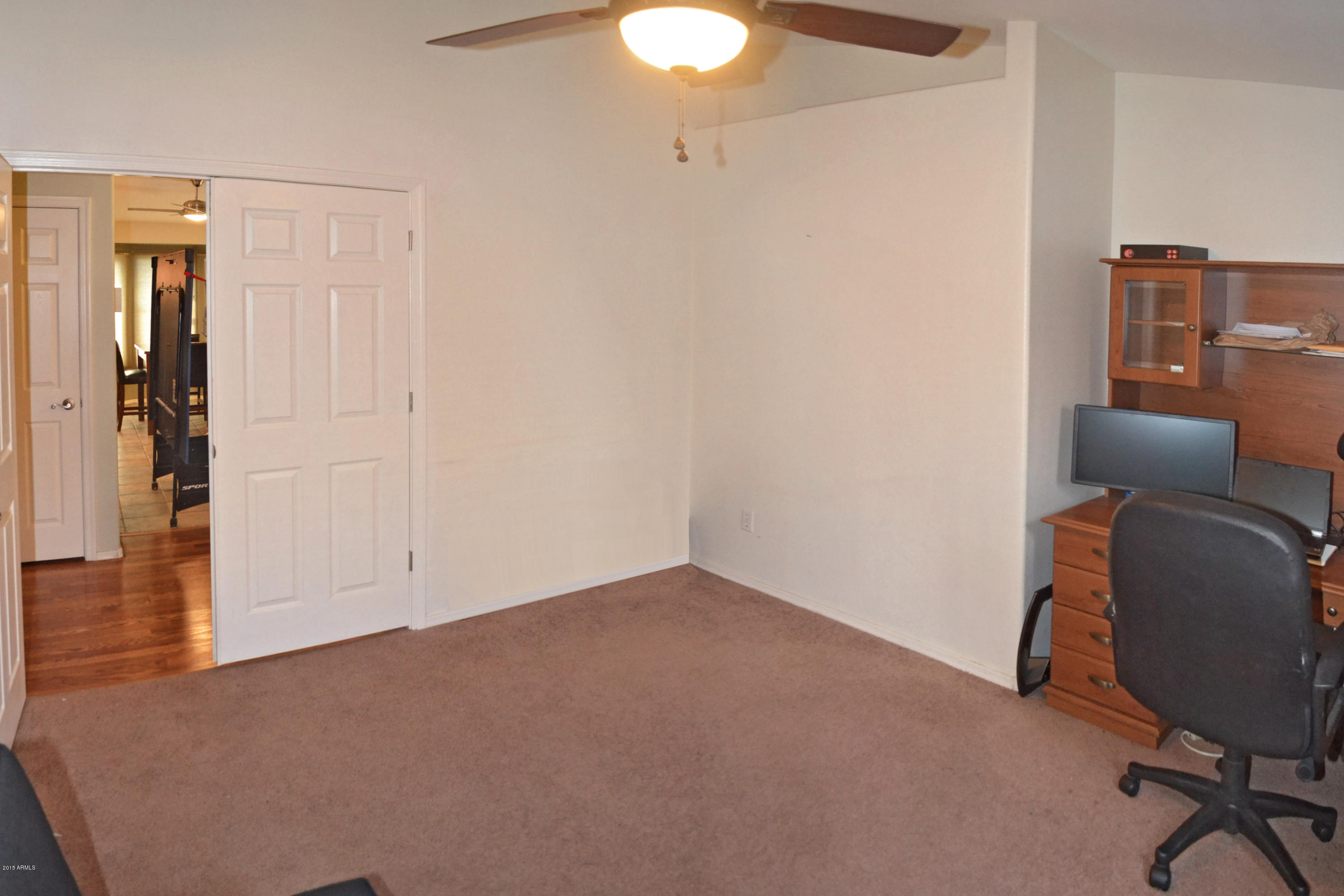 2130 West Vineyard Road Phoenix, AZ 85041 - Photo 25 of 37 25 Office