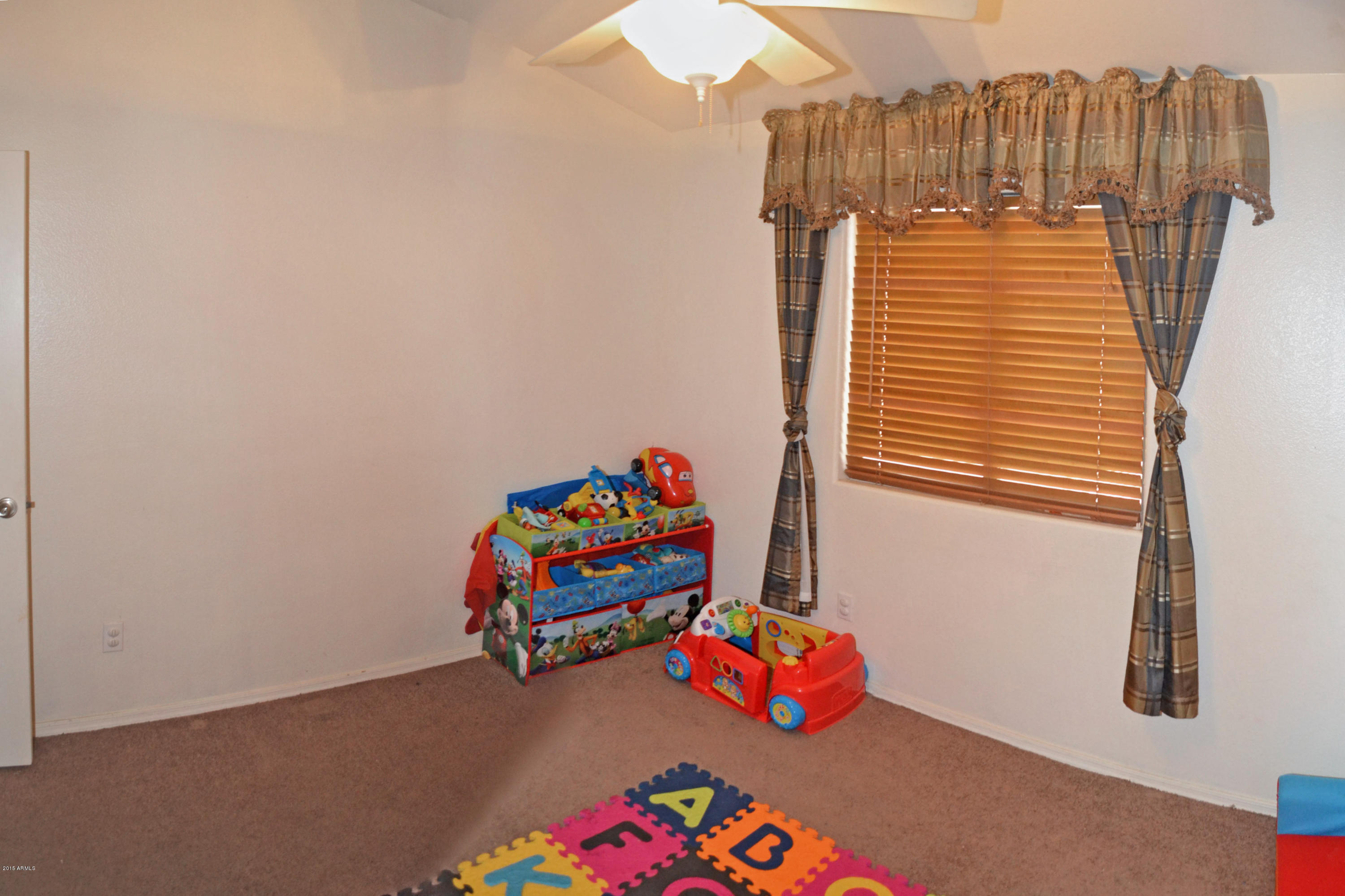 2130 West Vineyard Road Phoenix, AZ 85041 - Photo 31 of 37 31 Bedroom 3