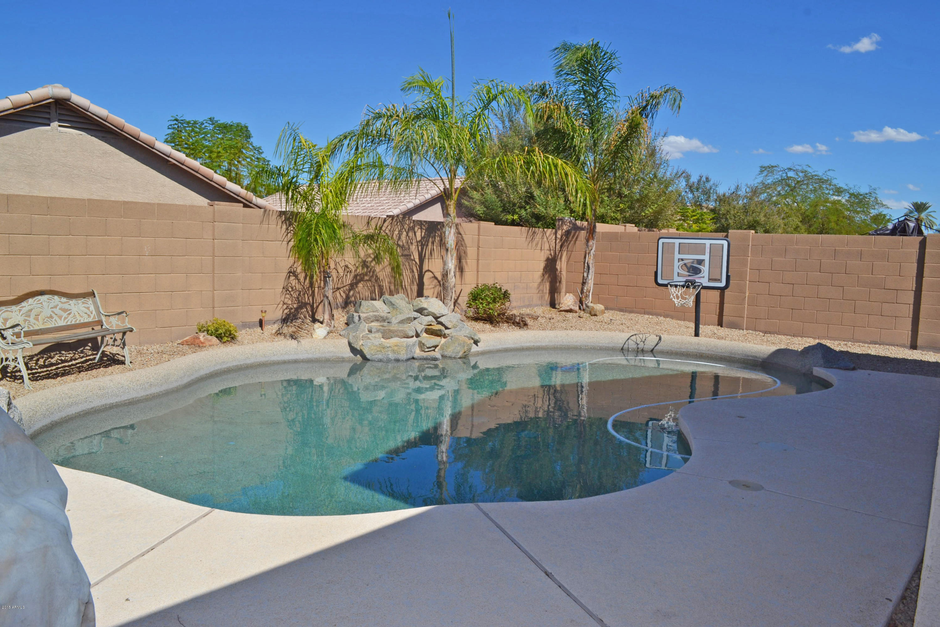 2130 West Vineyard Road Phoenix, AZ 85041 - Photo 33 of 37 33 Pool