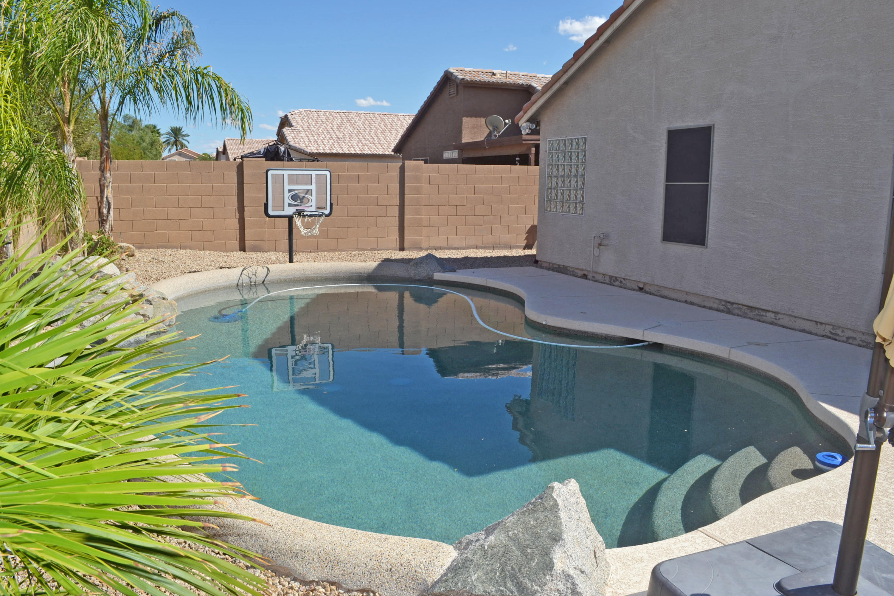 2130 West Vineyard Road Phoenix, AZ 85041 - Photo 35 of 37 35 Pool