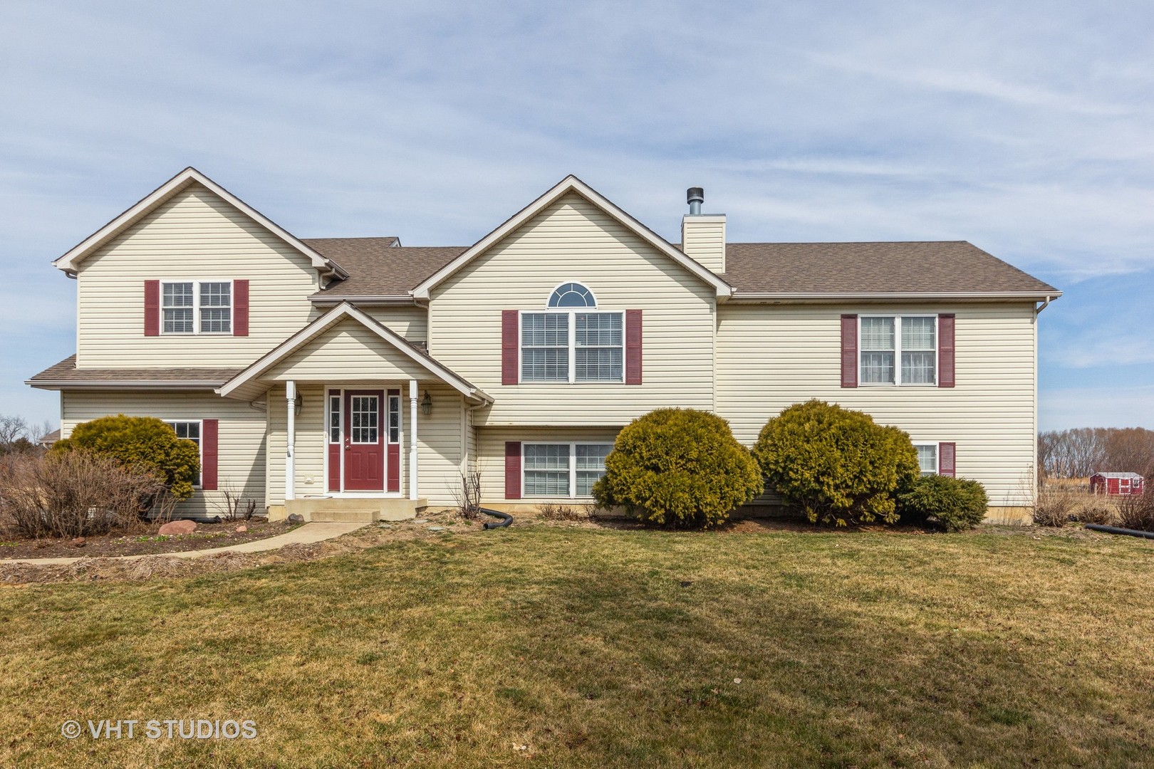 2055 North 3569th Road Serena, IL 60549 - Photo 1 of 36