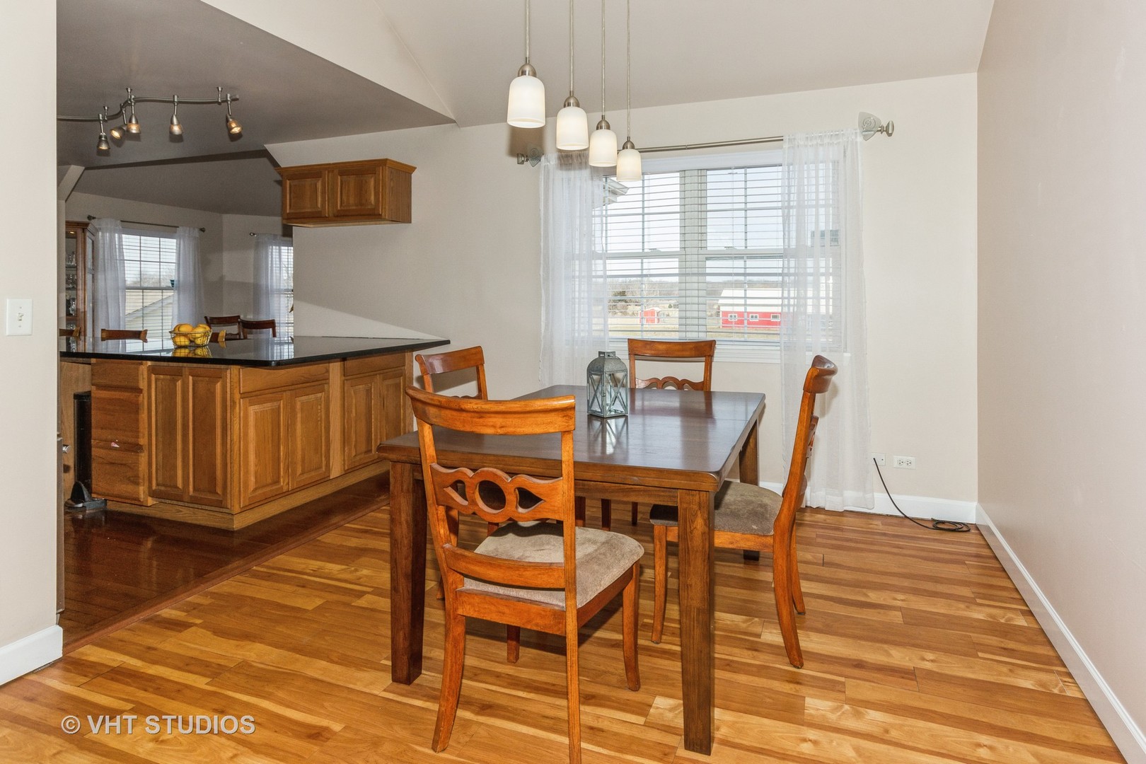 2055 North 3569th Road Serena, IL 60549 - Photo 13 of 36