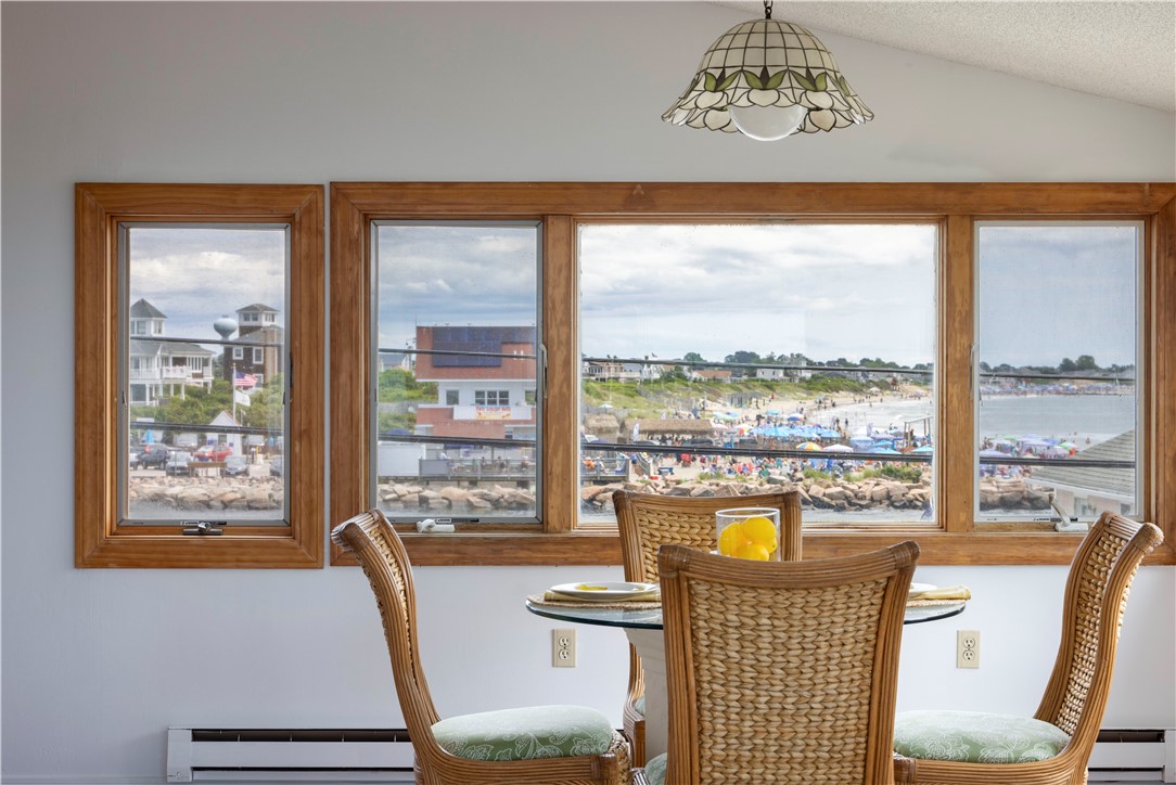 18 Beach Row Narragansett, RI 02879 - Photo 14 of 50