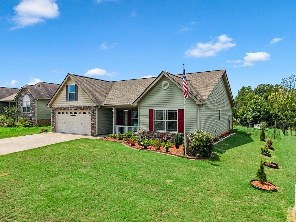 326 Gleaner Drive Inman, SC 29349 - Photo 5 of 46 Gallery Image 5