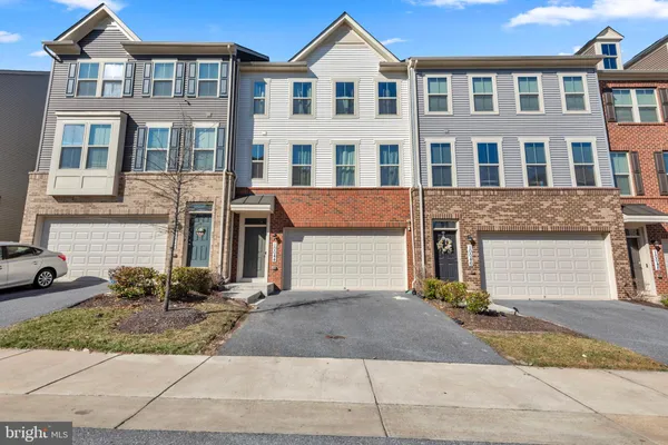 $589,900 | 10044 Dorsey Lane, Lanham, MD 20706