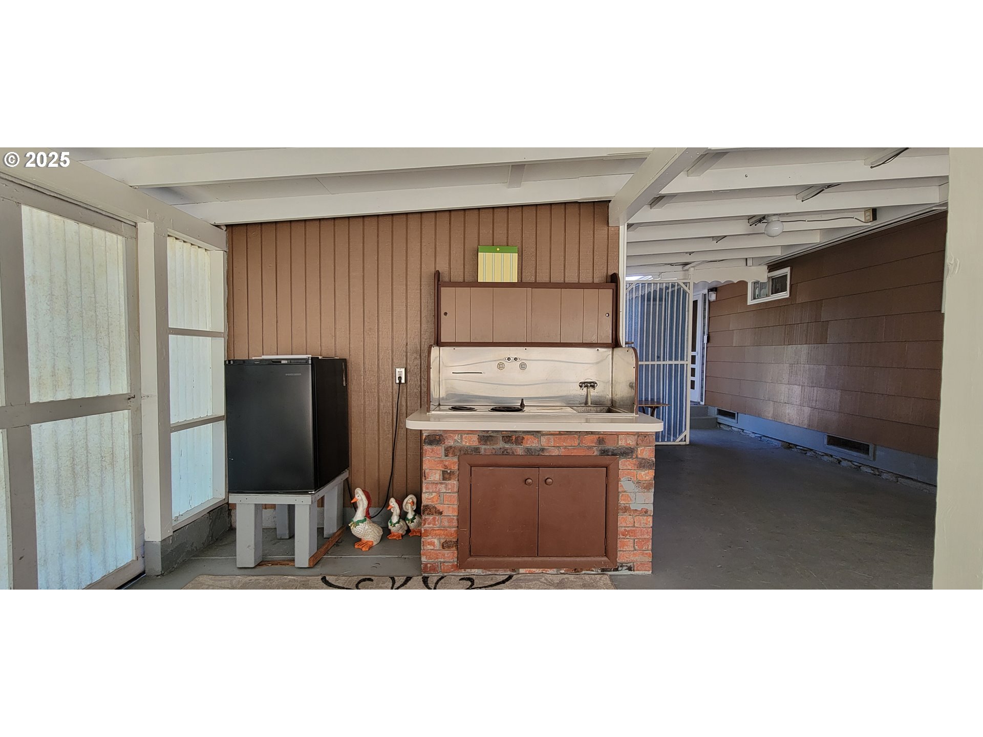 76376 River Road Oakridge, OR 97463 - Photo 29 of 38 a kitchen with refrigerator and cabinets