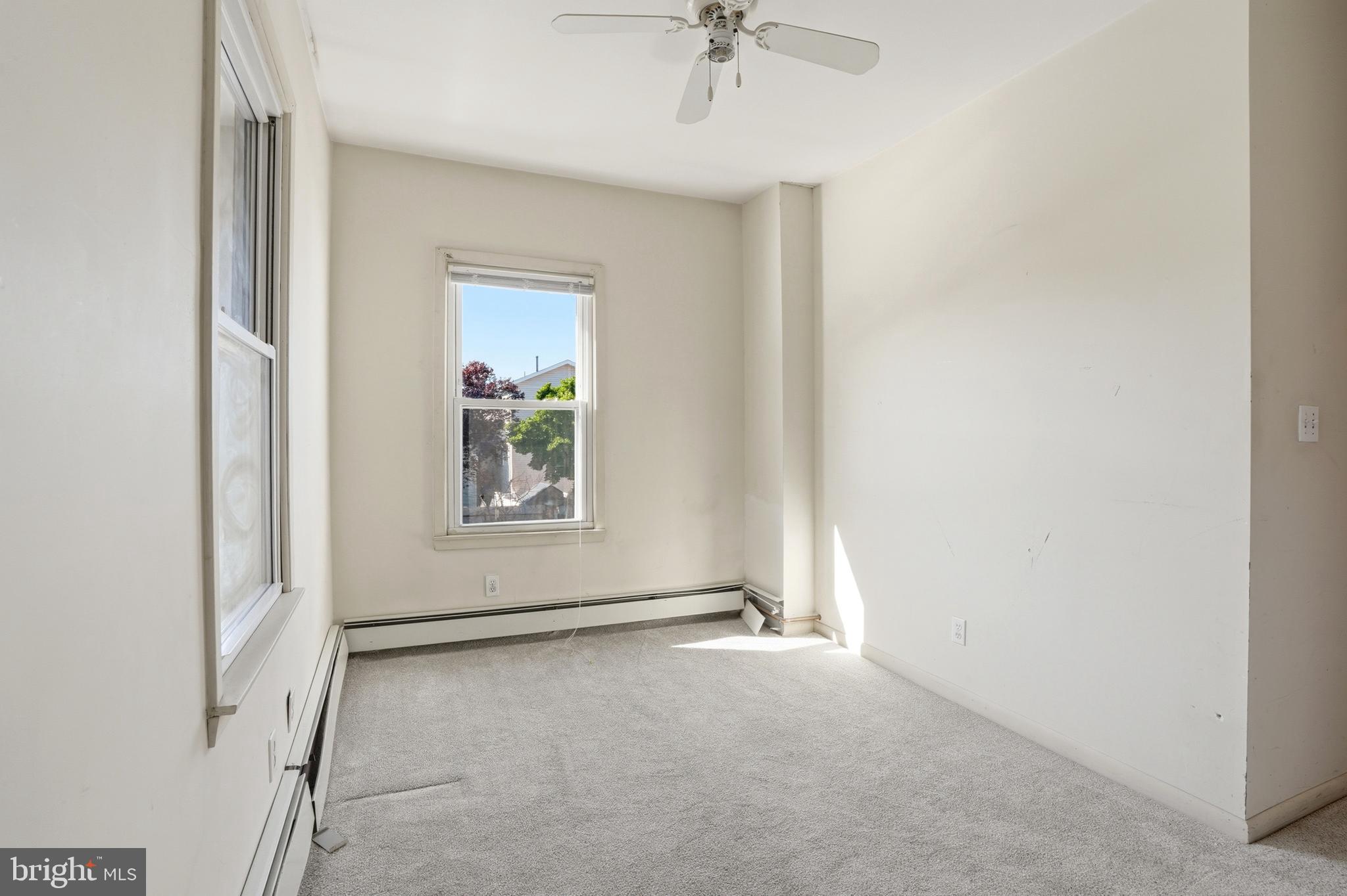 209 Hamilton Street Harrison, NJ 07029 - Photo 24 of 43