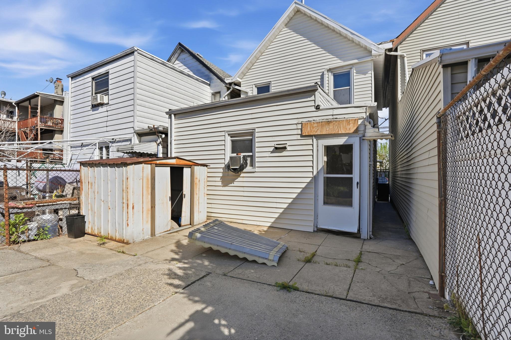 209 Hamilton Street Harrison, NJ 07029 - Photo 43 of 43