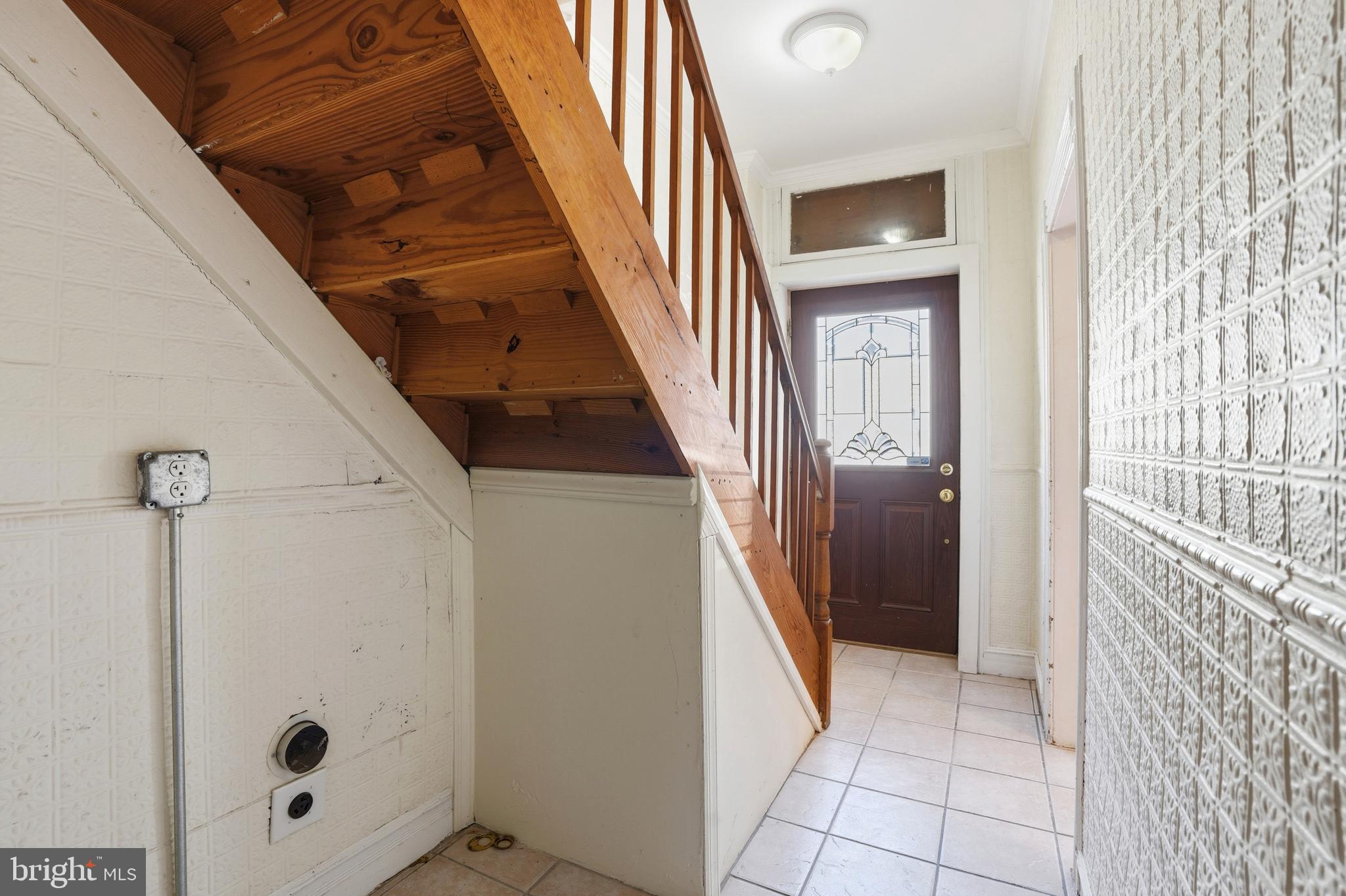 209 Hamilton Street Harrison, NJ 07029 - Photo 9 of 43