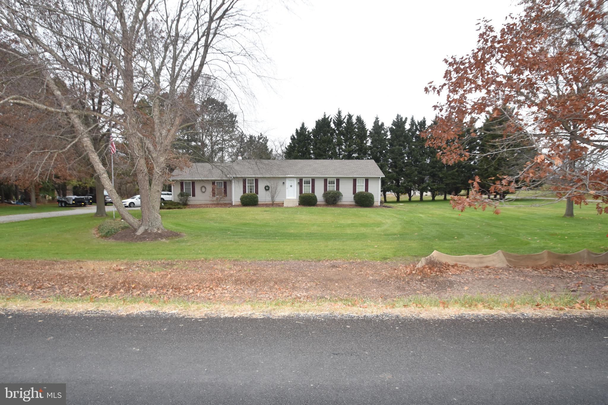 1175 Dutch Neck Road Middletown, DE 19709 - Photo 2 of 55 Front View --- One Acre of Privacy