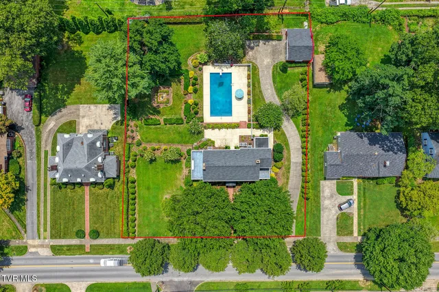 $1,400,000 | 1261 Watauga Street, Kingsport, TN 37660