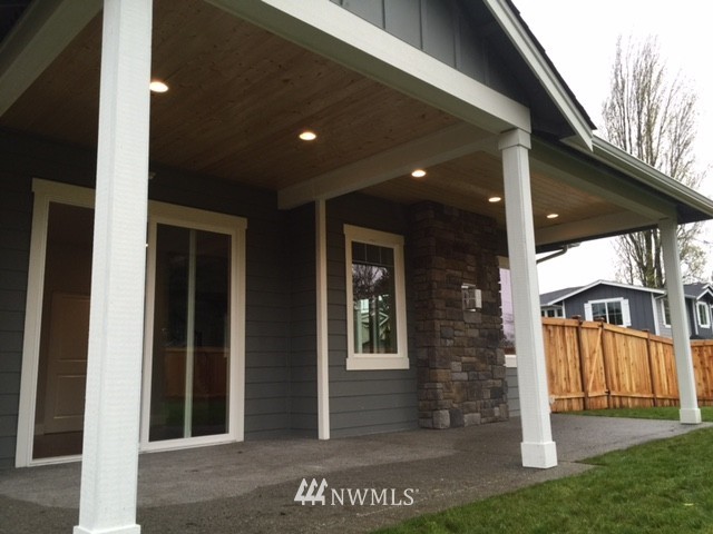 21811 86th Place West Edmonds, WA 98026 - Photo 14 of 14 Gallery Image 14