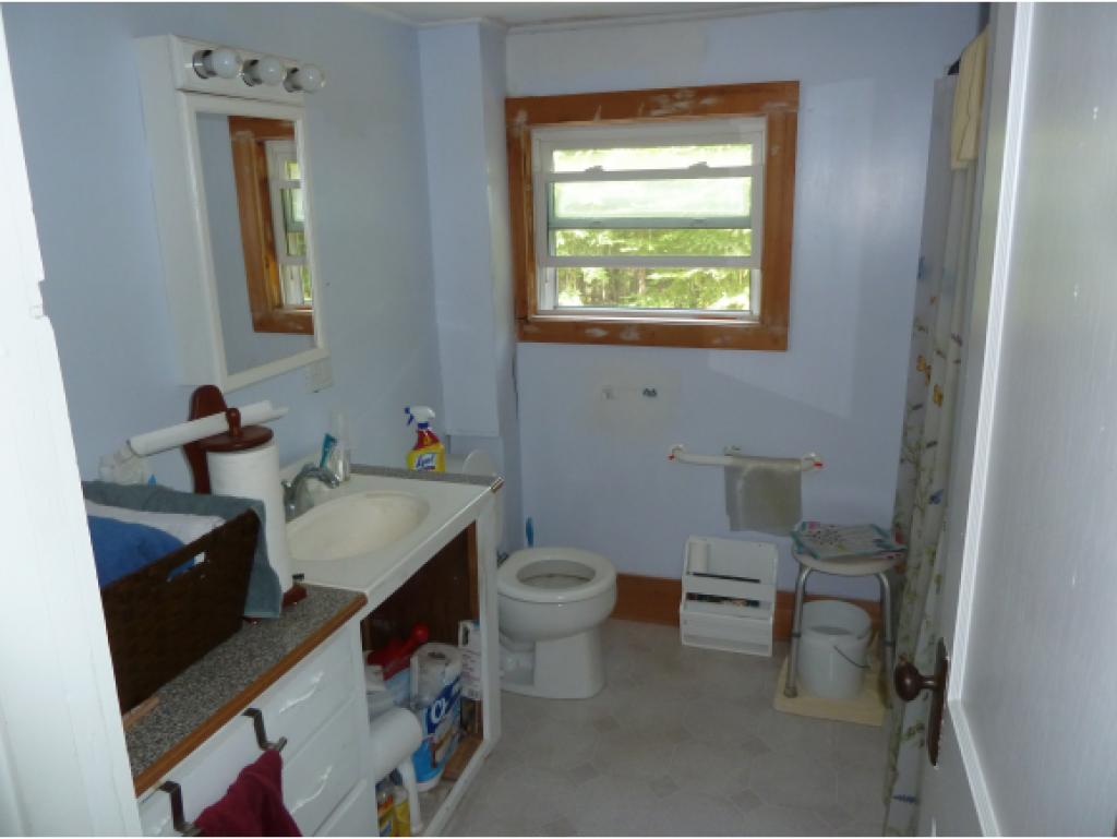62 West Parish Road Concord, NH 03303 - Photo 11 of 12
