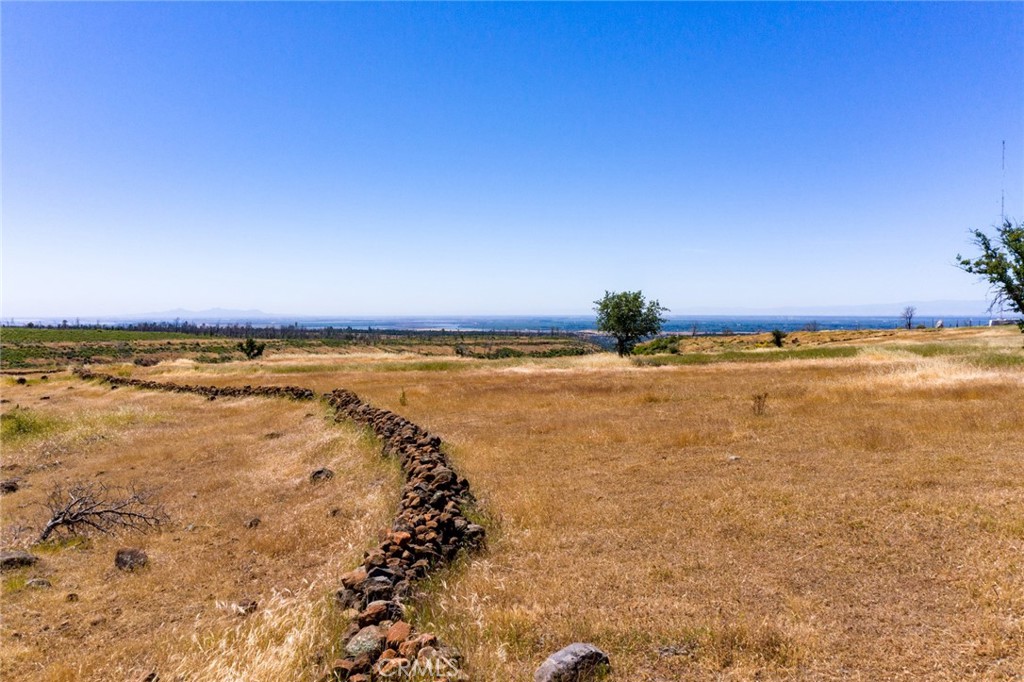 4908 Media Way Chico, CA 95929 - Photo 9 of 13 a view of an ocean