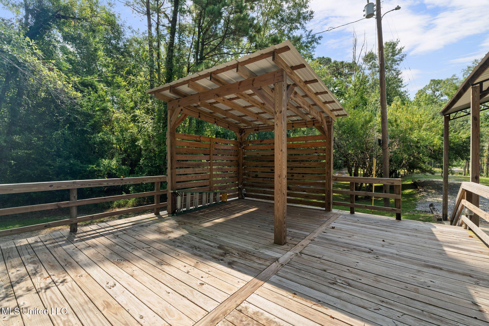 13250 River Road Gulfport, MS 39503 - Photo 23 of 32 13250_River_Road-30