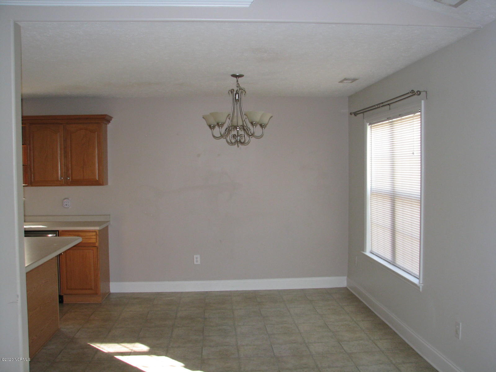 119 Manchester Road Havelock, NC 28532 - Photo 3 of 10 IMG_1633
