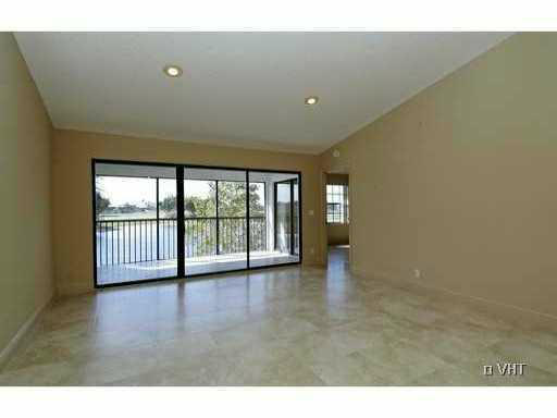 22791 Trelawny Terrace, Unit B Boca Raton, FL 33433 - Photo 2 of 8 Living Room