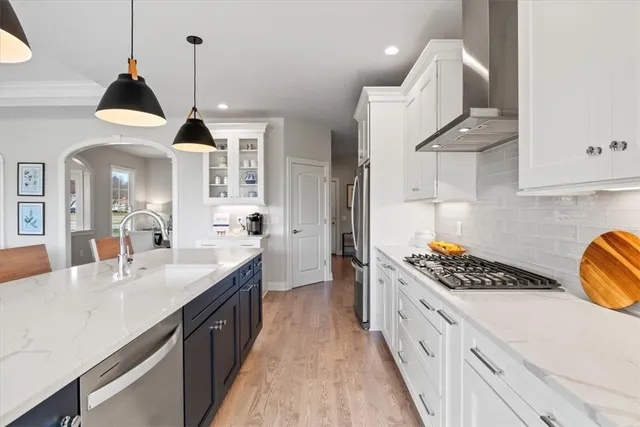 $569,900 | 119 Cedarway Circle, Unit 405, Webster, NY 14580