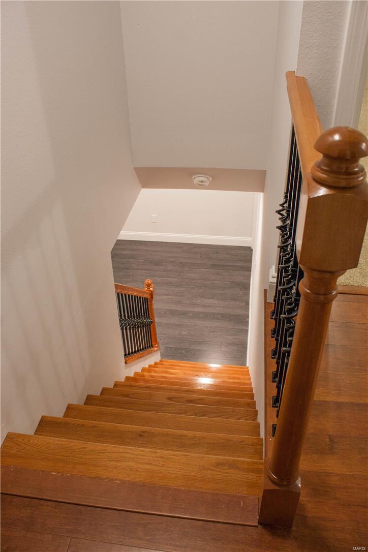 345 Baxter Road Ballwin, MO 63011 - Photo 9 of 14 Gallery Image 9