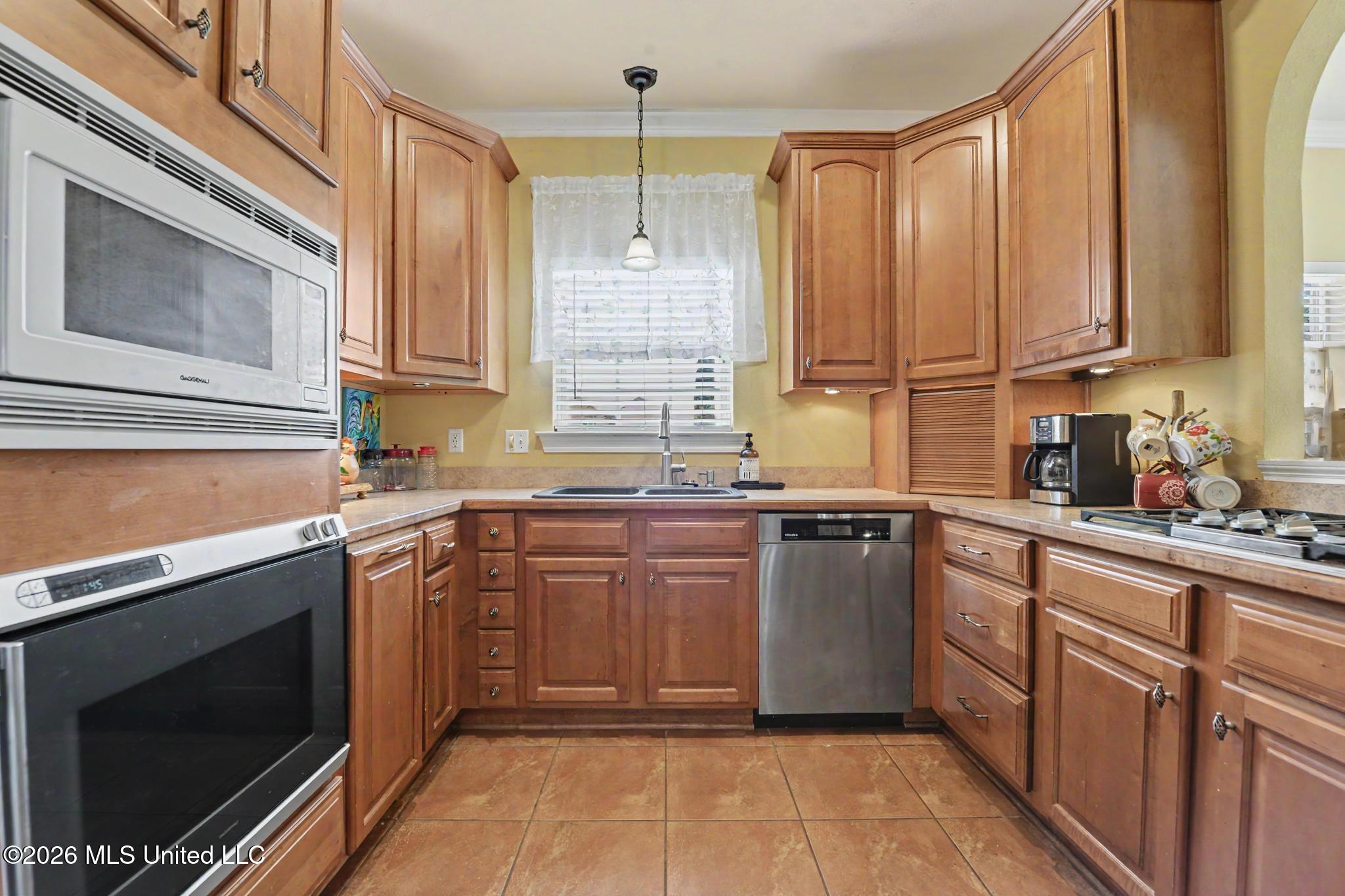 5701 Jeremy Lane Vancleave, MS 39565 - Photo 8 of 38 5701 Jeremy Lane-8