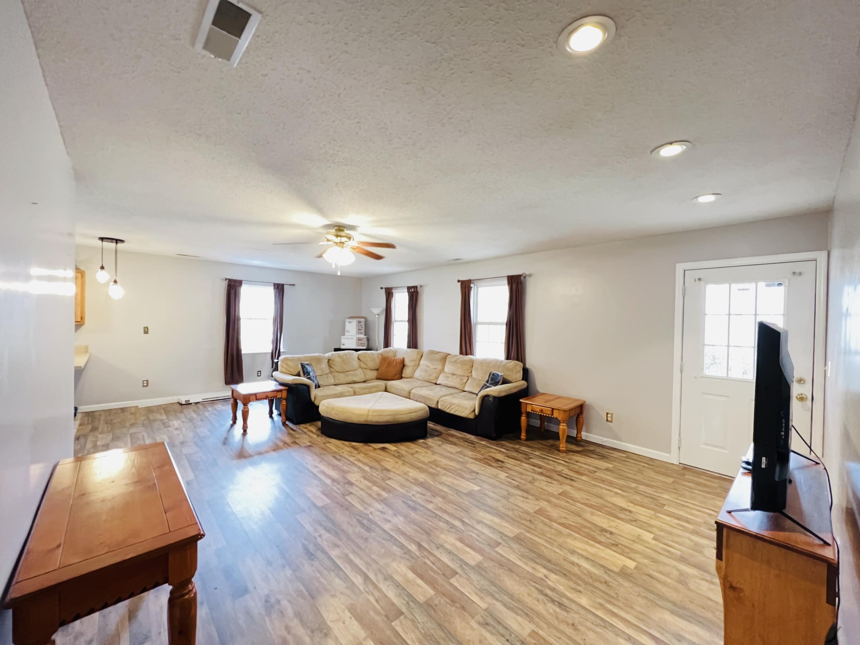 154 Sunhill Road Dunlap, TN 37327 - Photo 9 of 43 17CFA12E-0CA6-4D9C-BFEE-4D0D40A01441