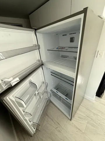 $1,950 | 23 Auburn Avenue, Unit 2, Somerville, MA 02145